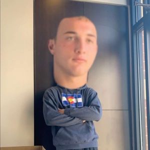 Meet your Posher, Sam